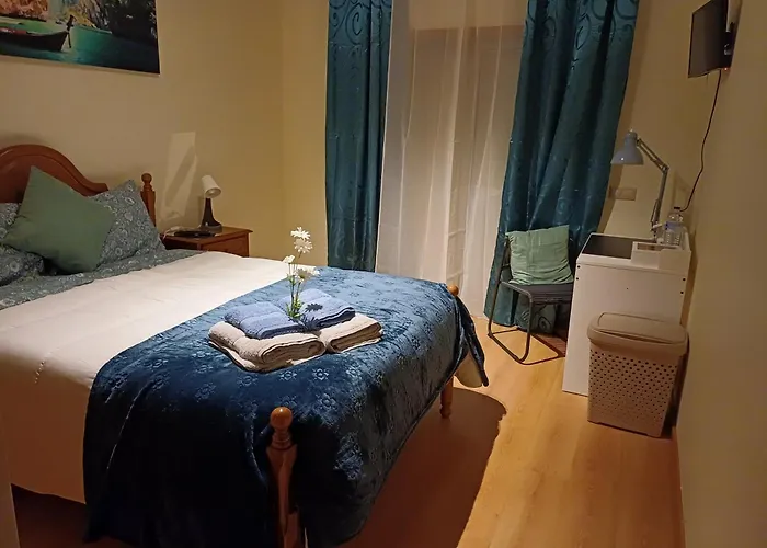 Q1 Blueroom Sofia's Happy Loulé